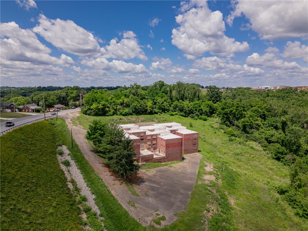 741 Camp Hollow Rd
