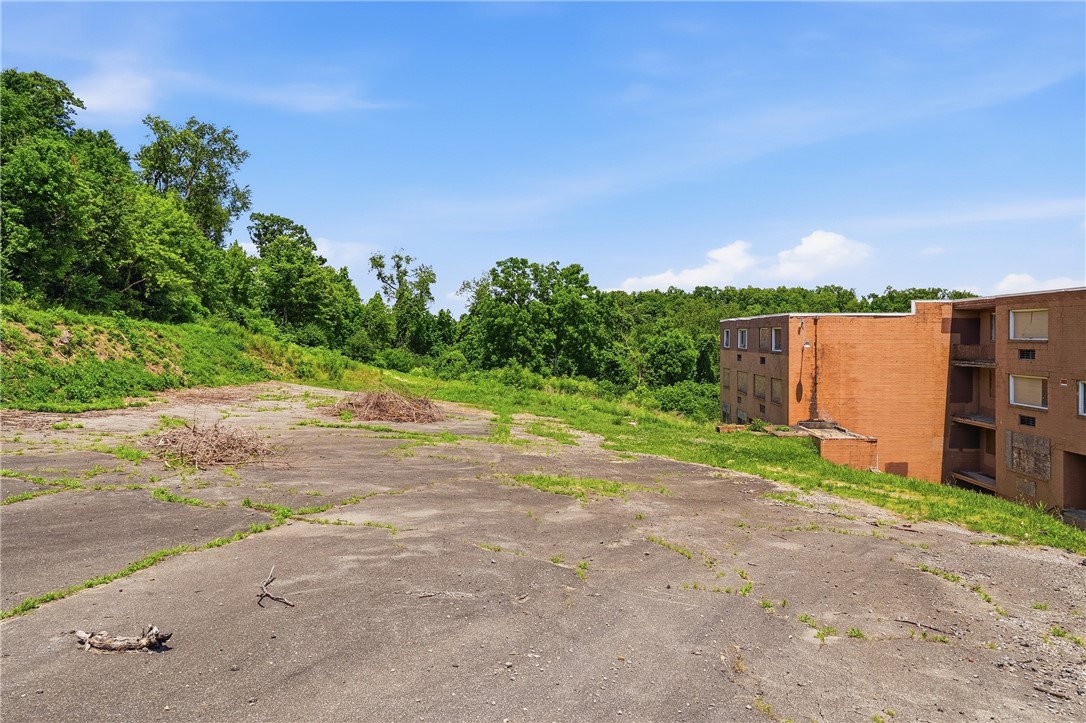 741 Camp Hollow Rd