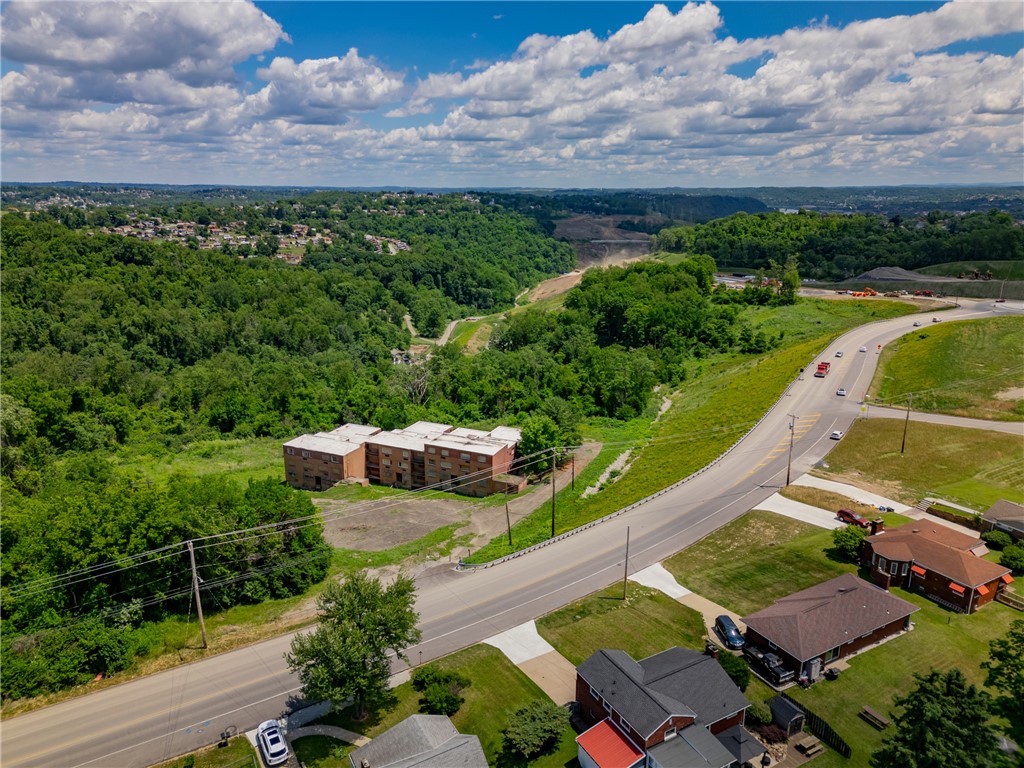 741 Camp Hollow Rd
