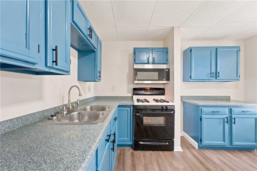 801 Vine