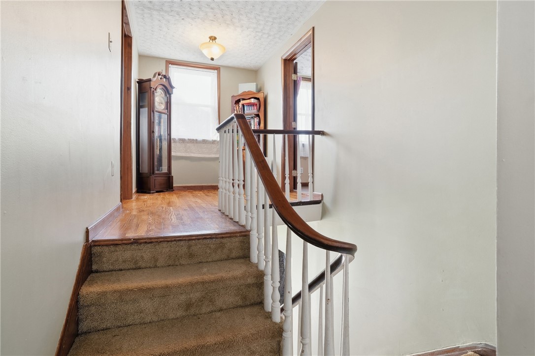 102 Main St