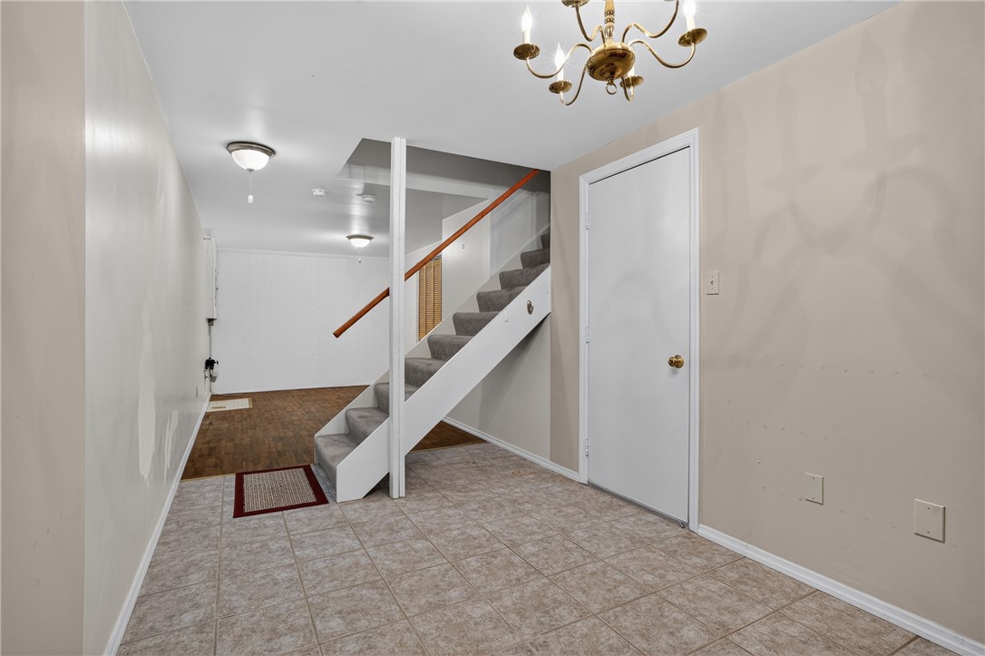 127 Sedeca Dr
