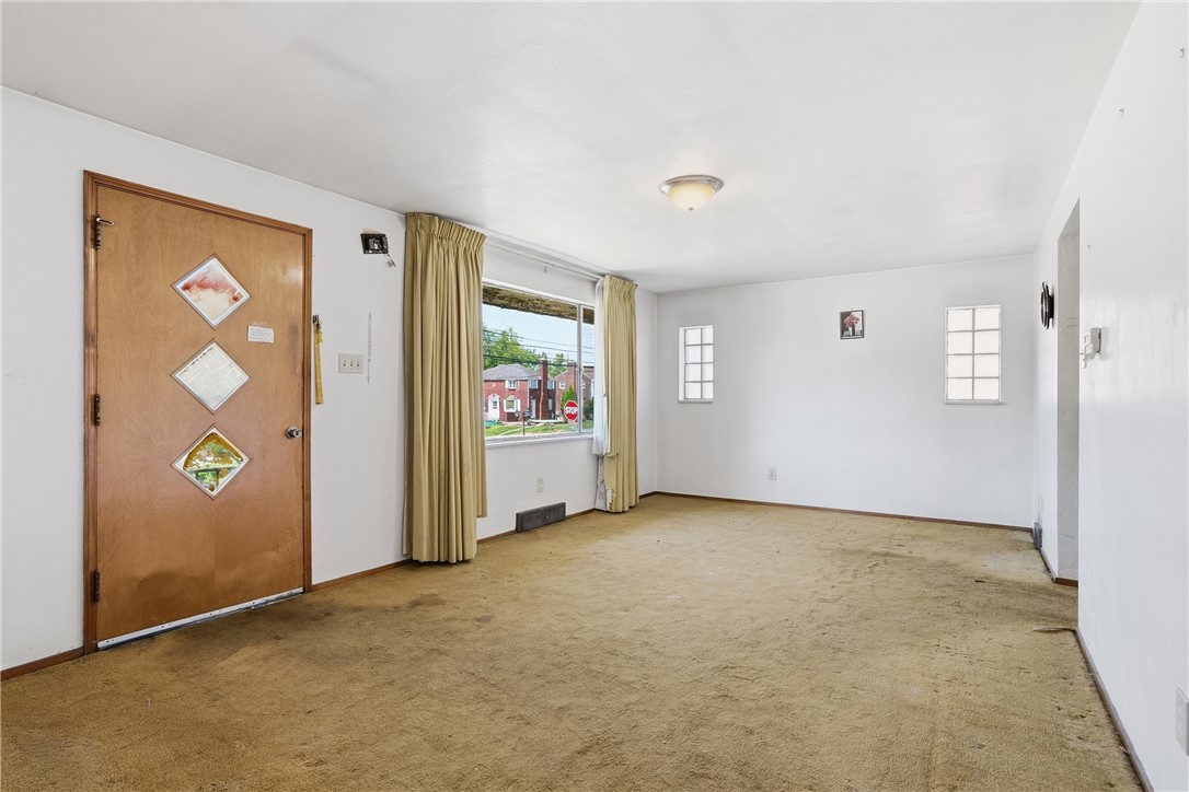 6228 Verona Rd