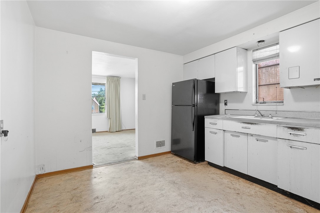 6228 Verona Rd