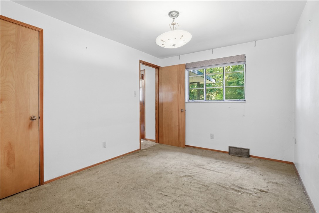 6228 Verona Rd