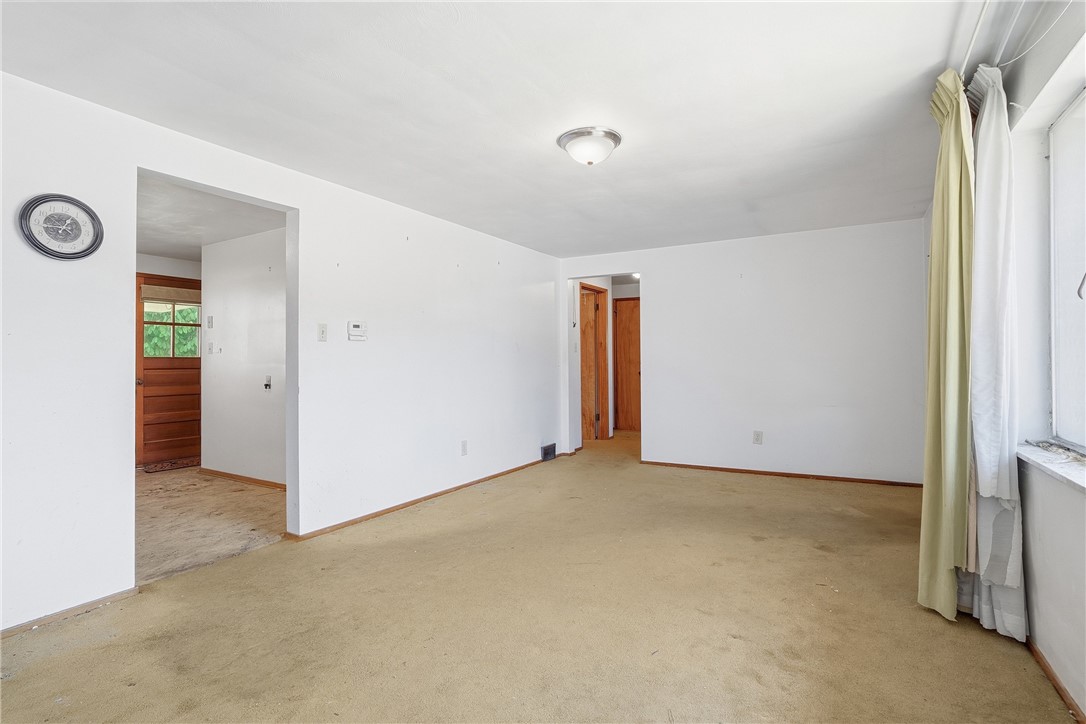 6228 Verona Rd