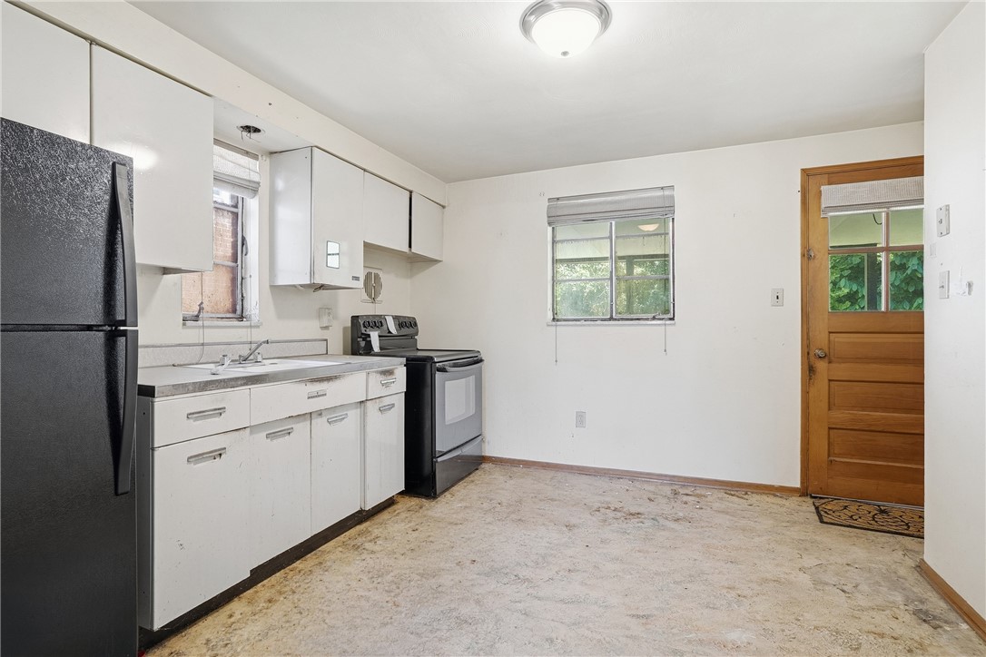 6228 Verona Rd