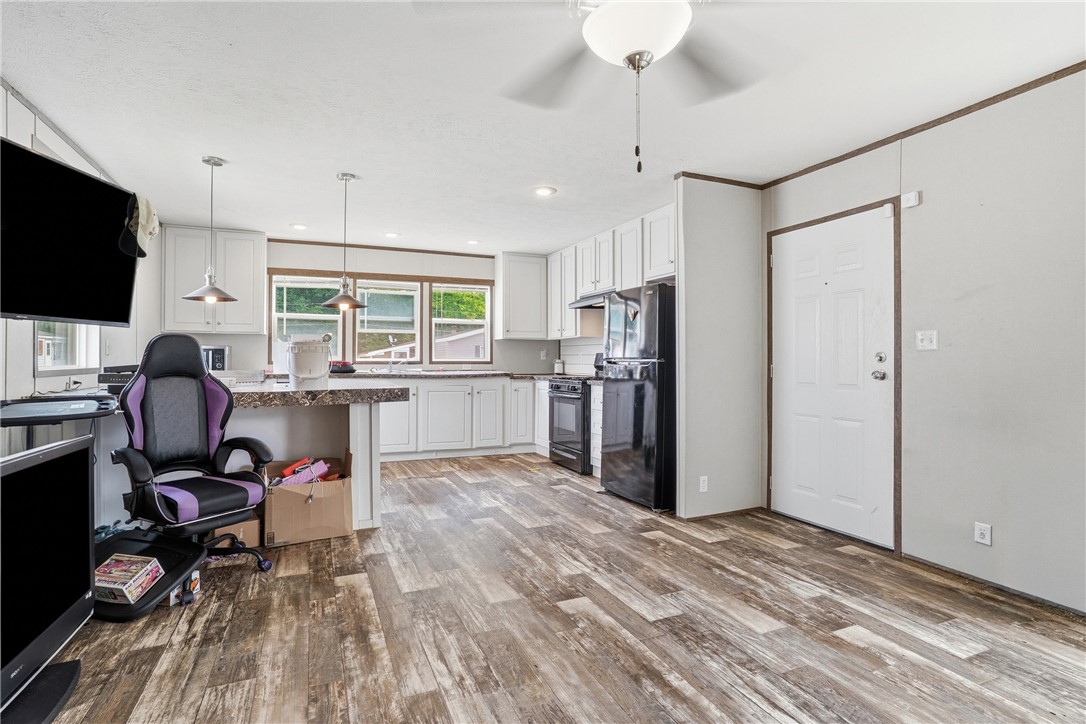 45 Hidden Valley Dr