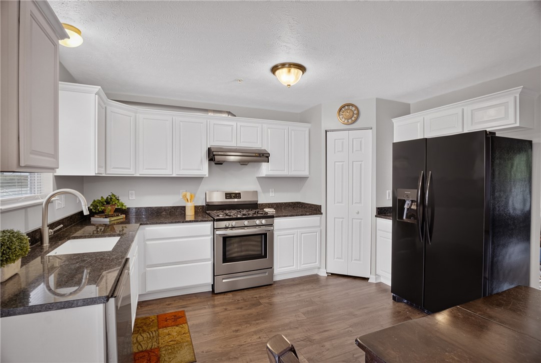 202 Ascot Court