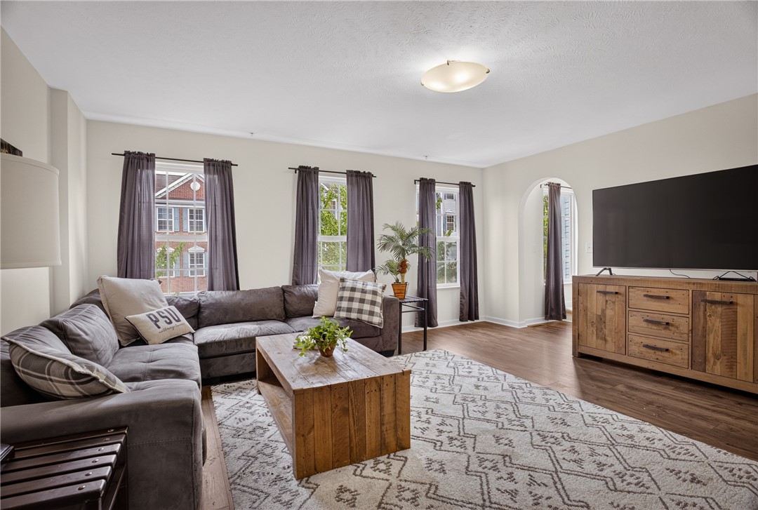 202 Ascot Court