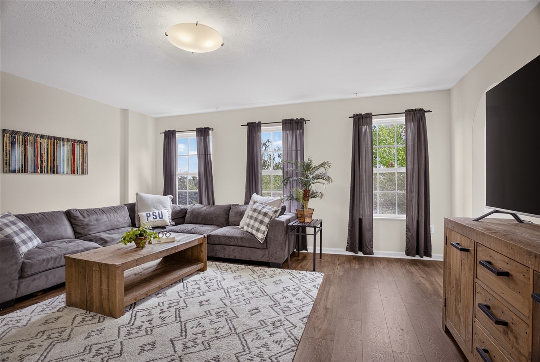 202 Ascot Court