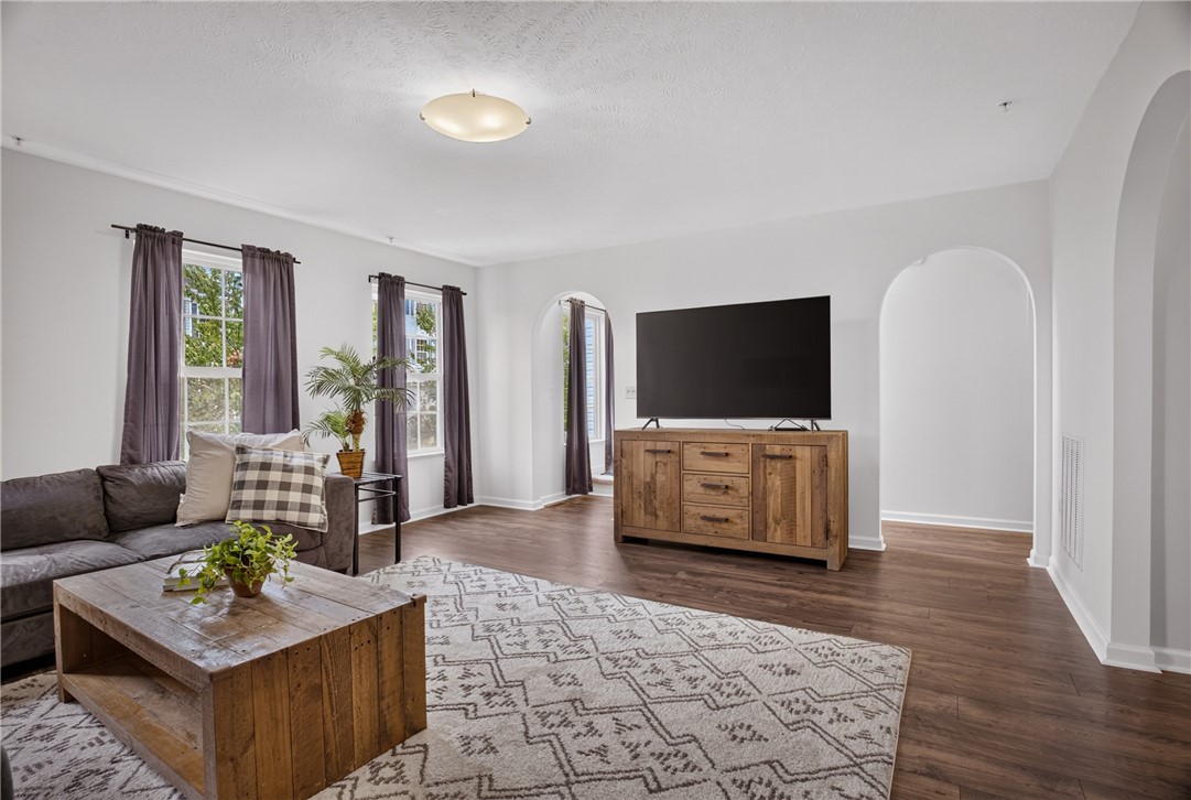 202 Ascot Court
