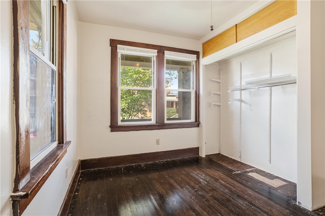 88 Vine St