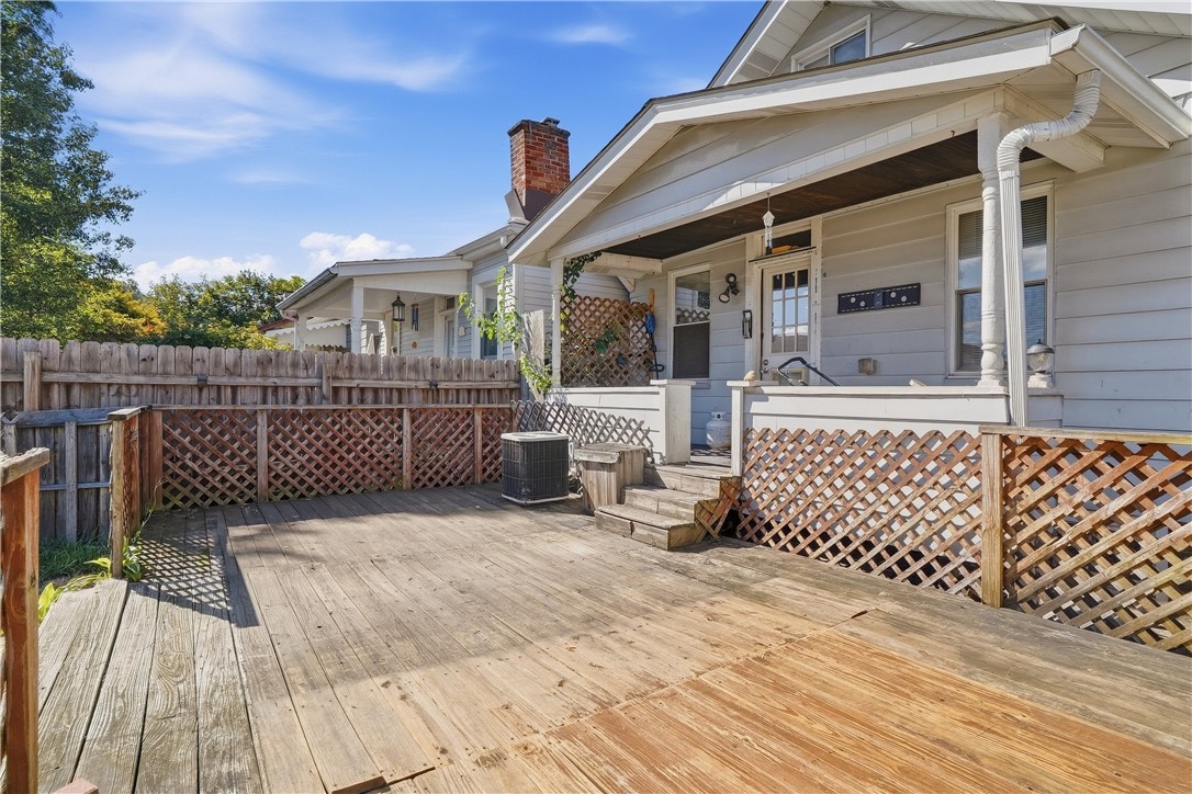 88 Vine St