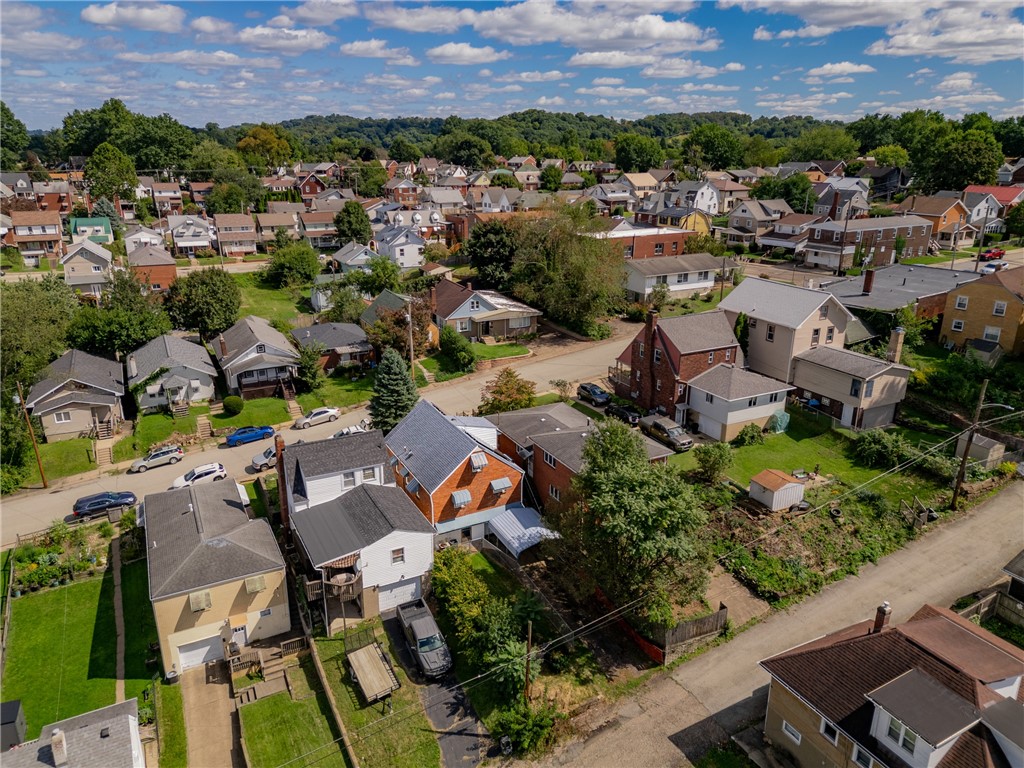 1515 Ridge Ave