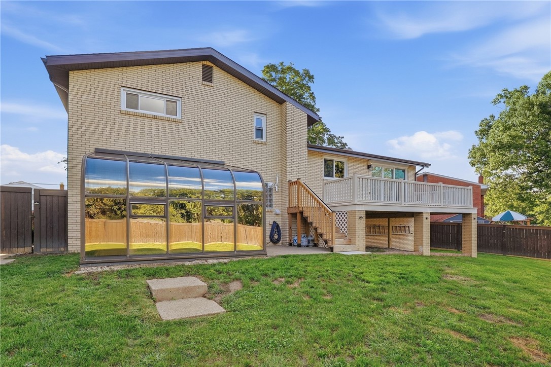 264 Fernledge Dr
