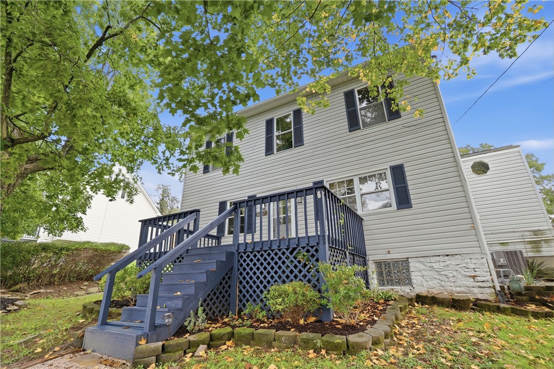 692 Amity Ridge Road