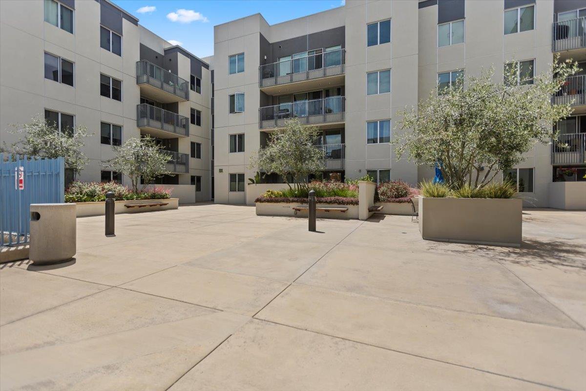 46 W Julian ST 201