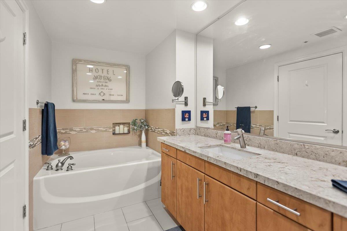 46 W Julian ST 201