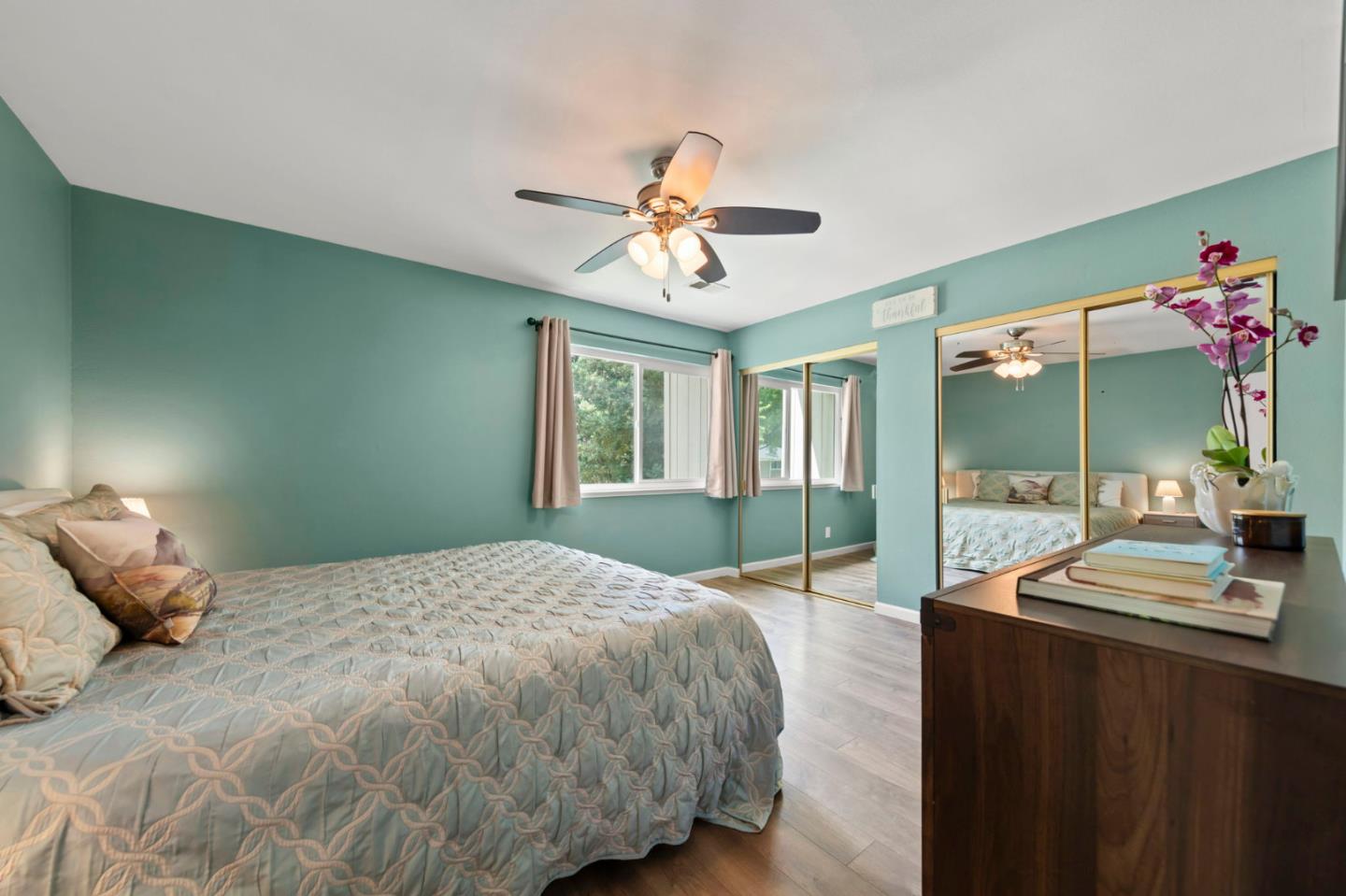 5516 Sean CIR 44