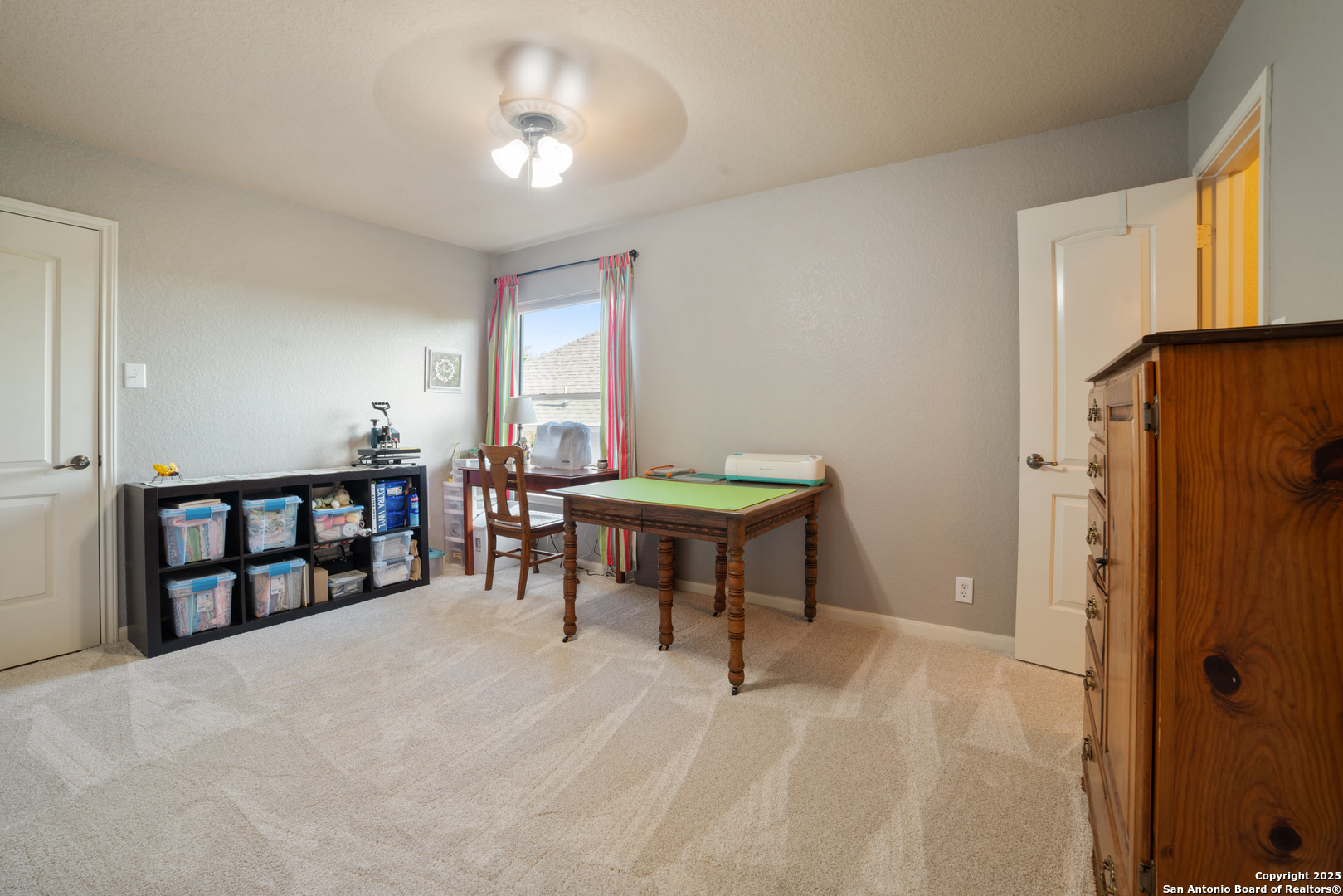 3207 LIMESTONE TRAIL