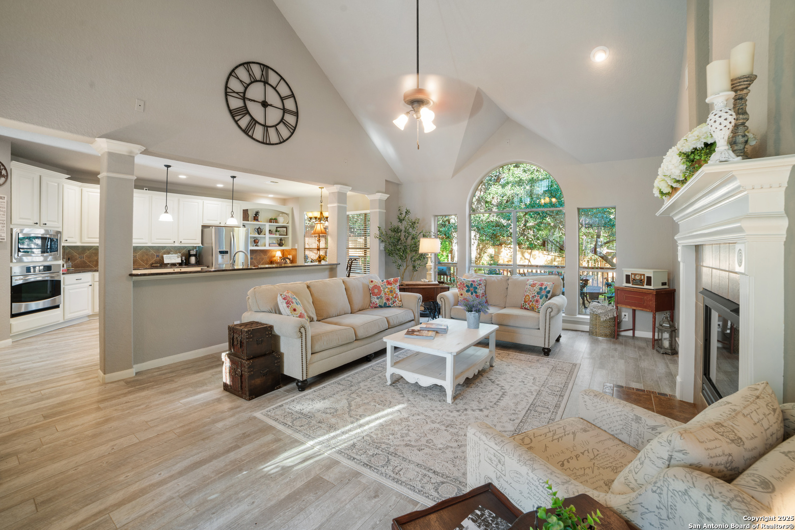 3207 LIMESTONE TRAIL
