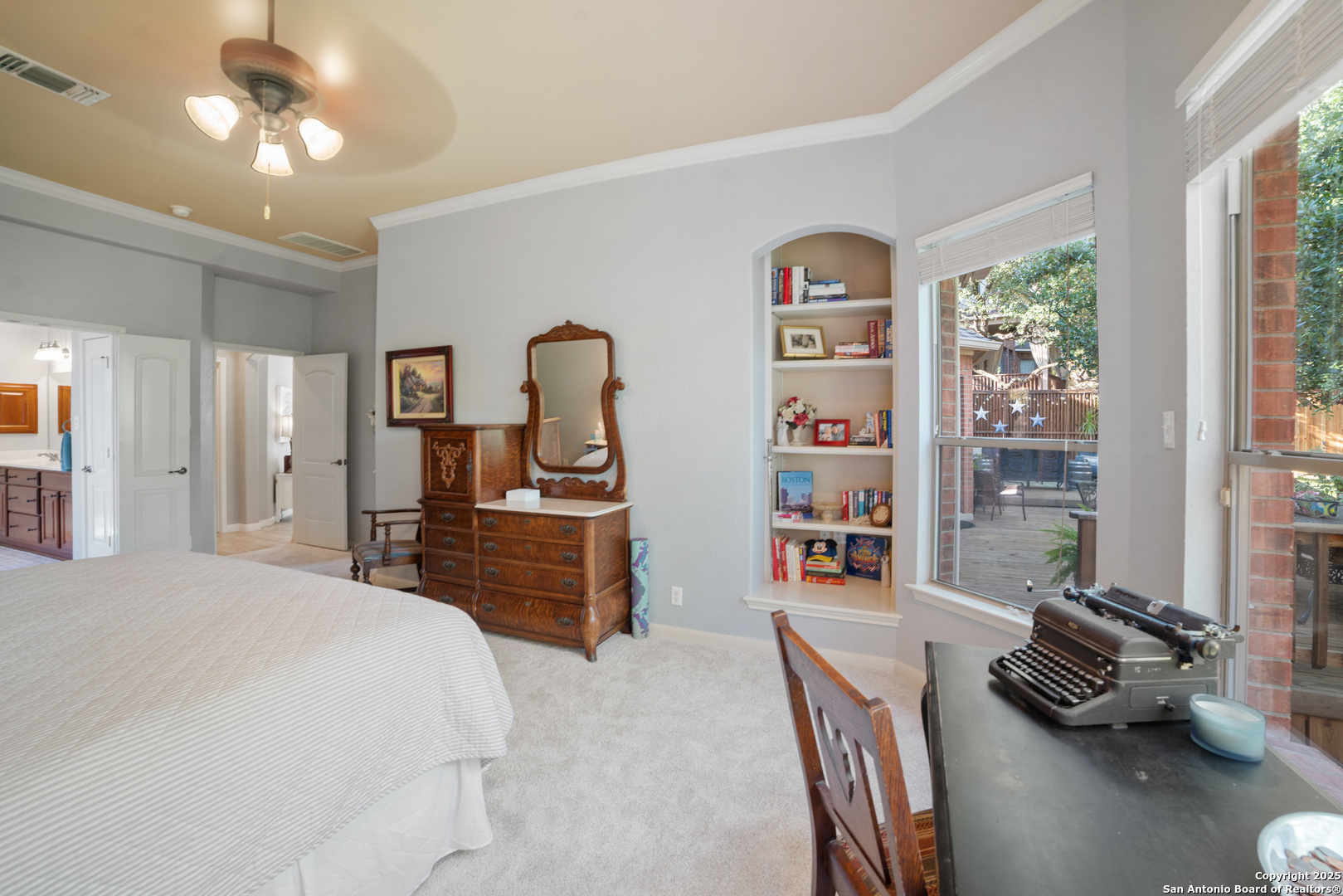 3207 LIMESTONE TRAIL