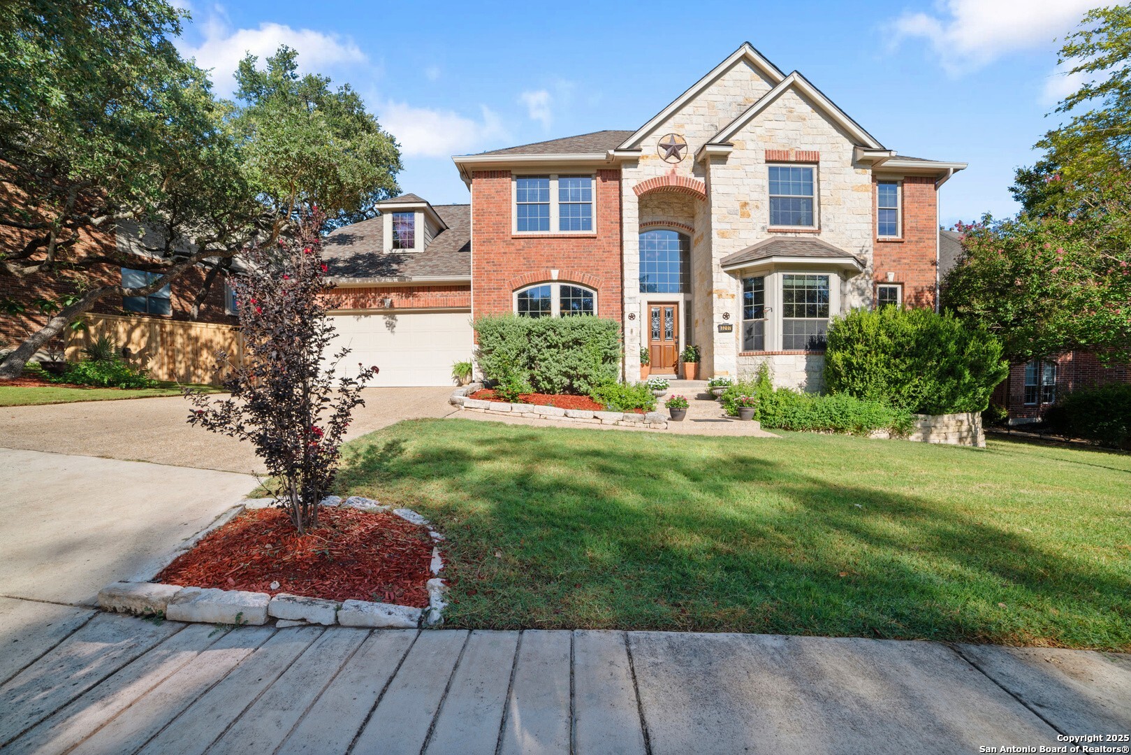 3207 LIMESTONE TRAIL