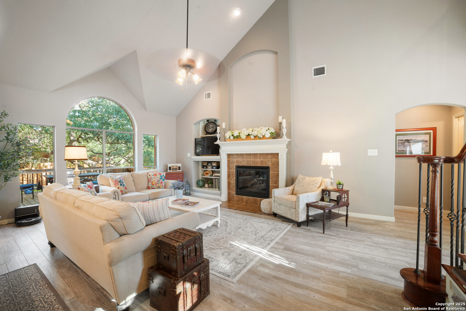 3207 LIMESTONE TRAIL