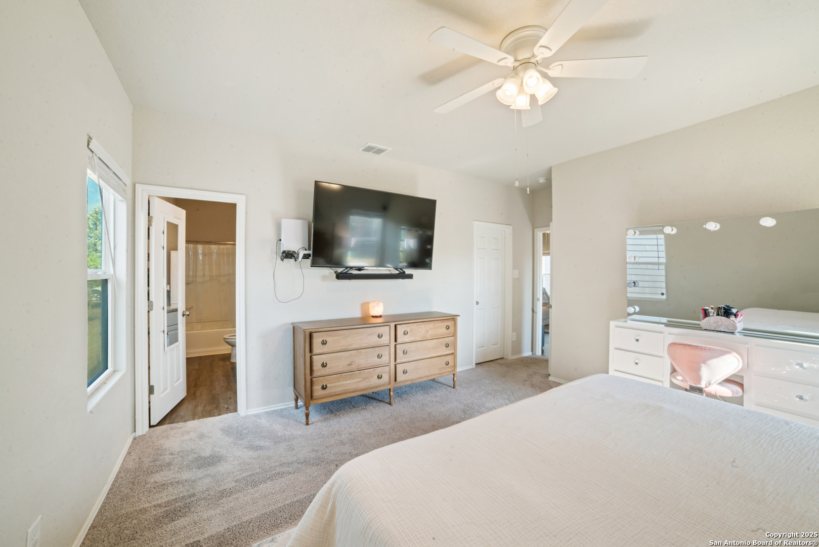 10602 Welder Oak