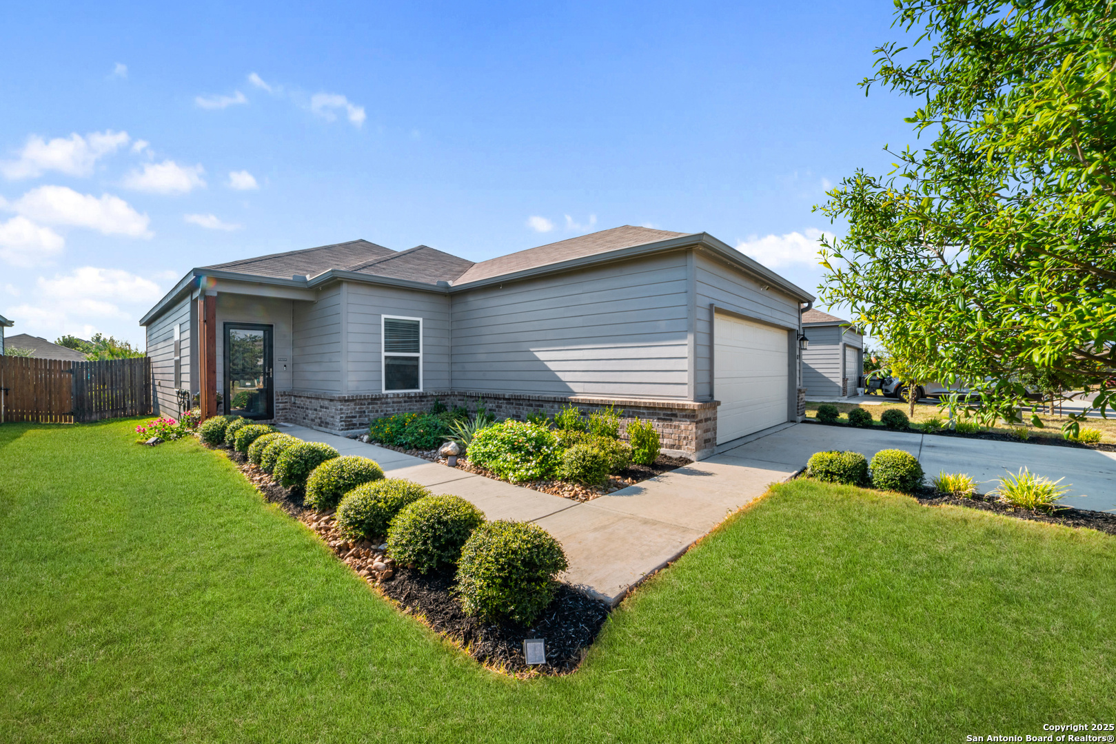 10602 Welder Oak