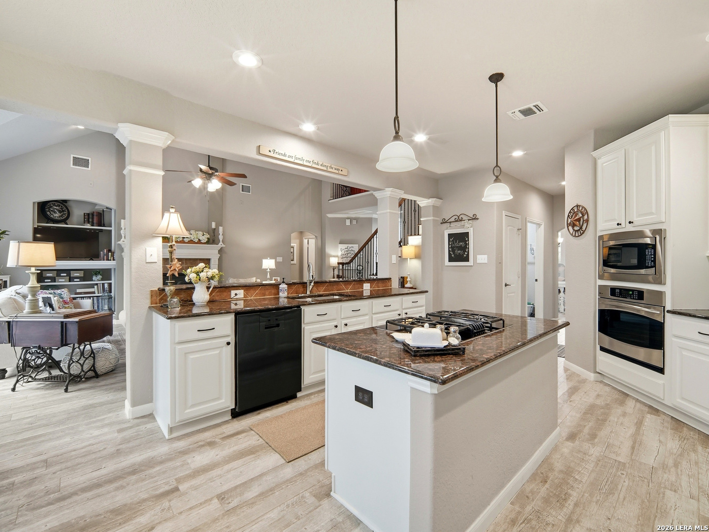 3207 LIMESTONE TRAIL