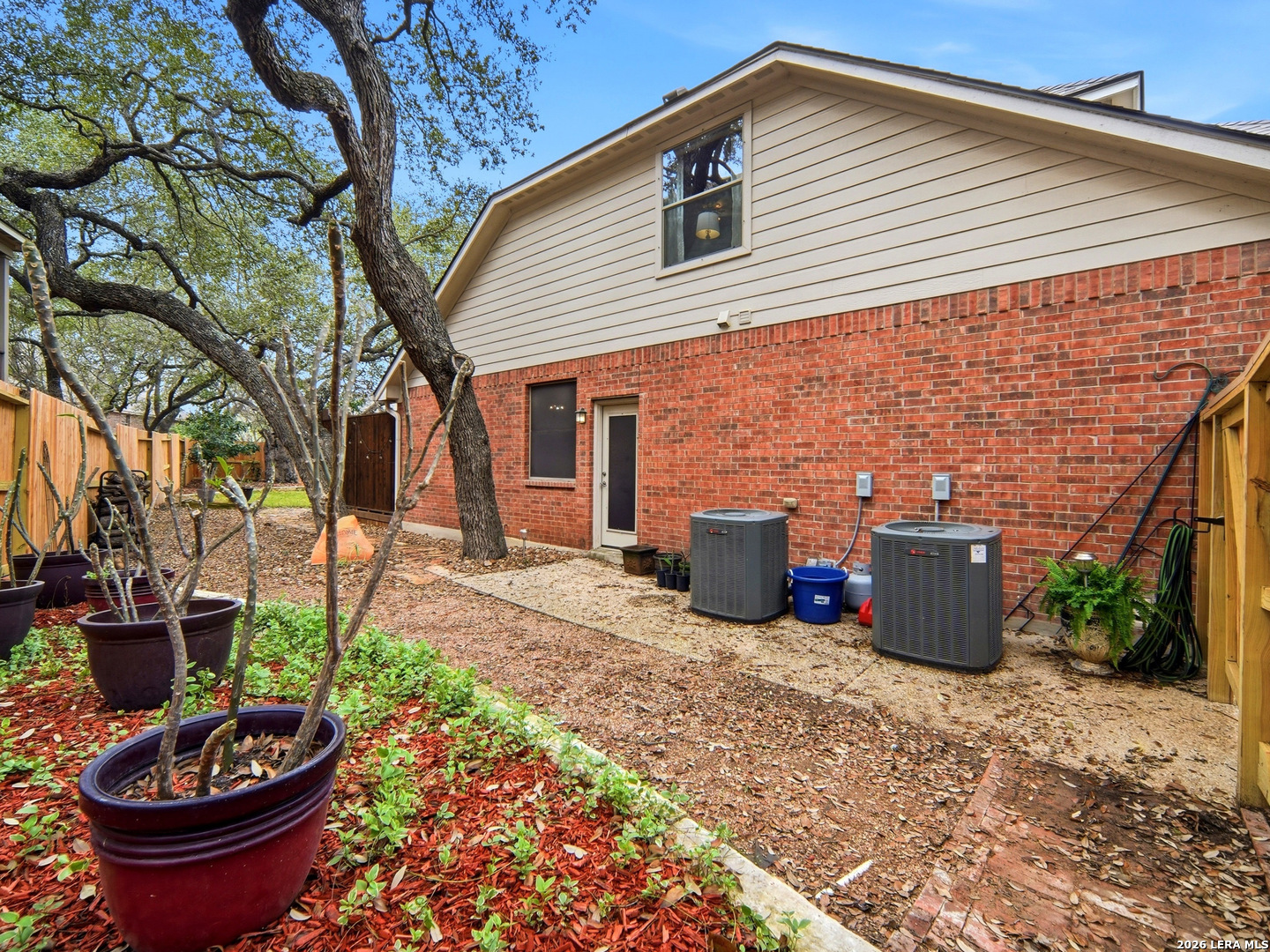 3207 LIMESTONE TRAIL