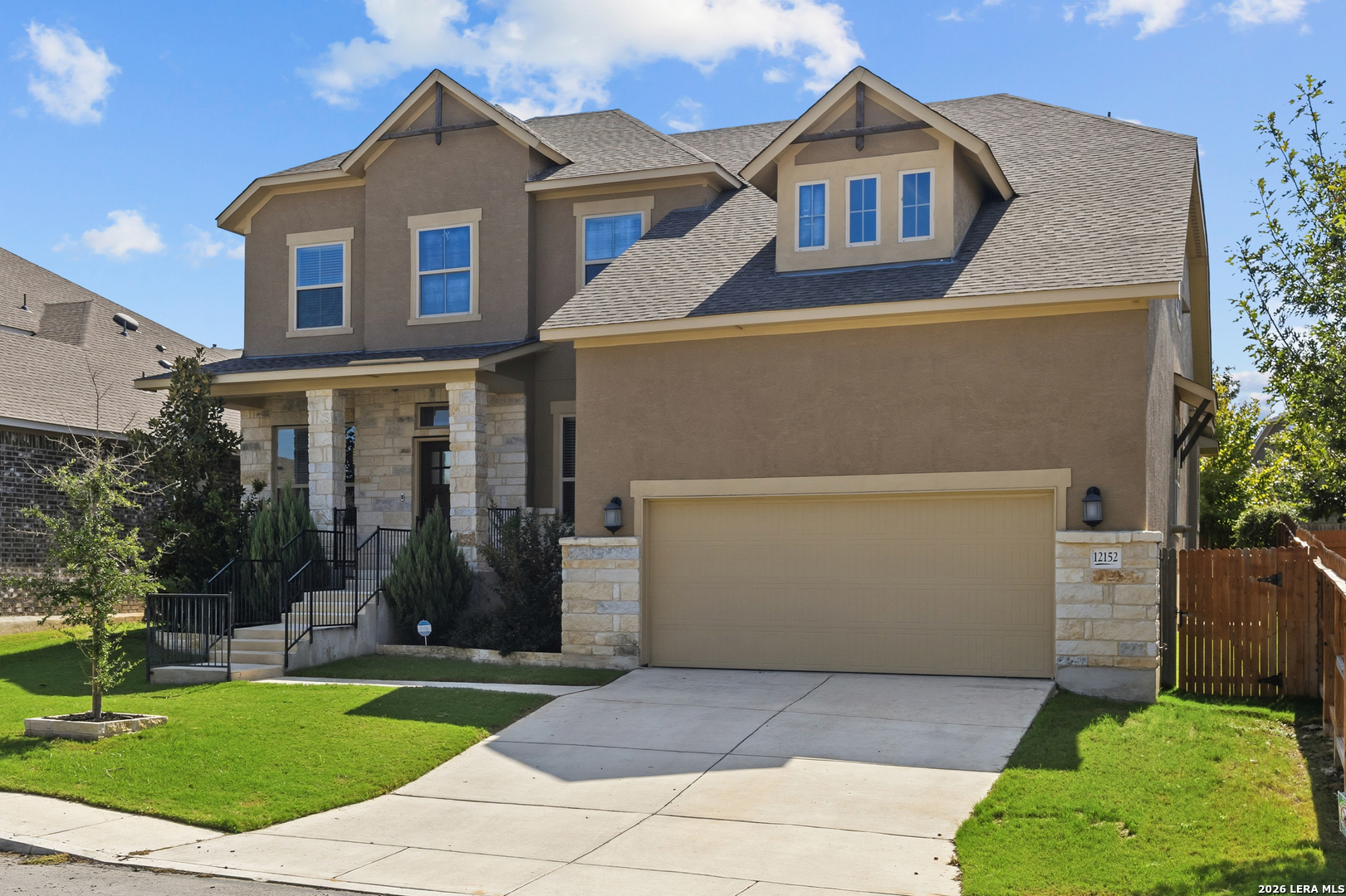 12152 Buckaroo