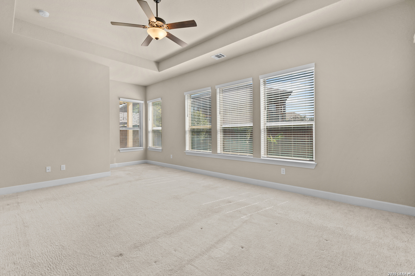 12152 Buckaroo