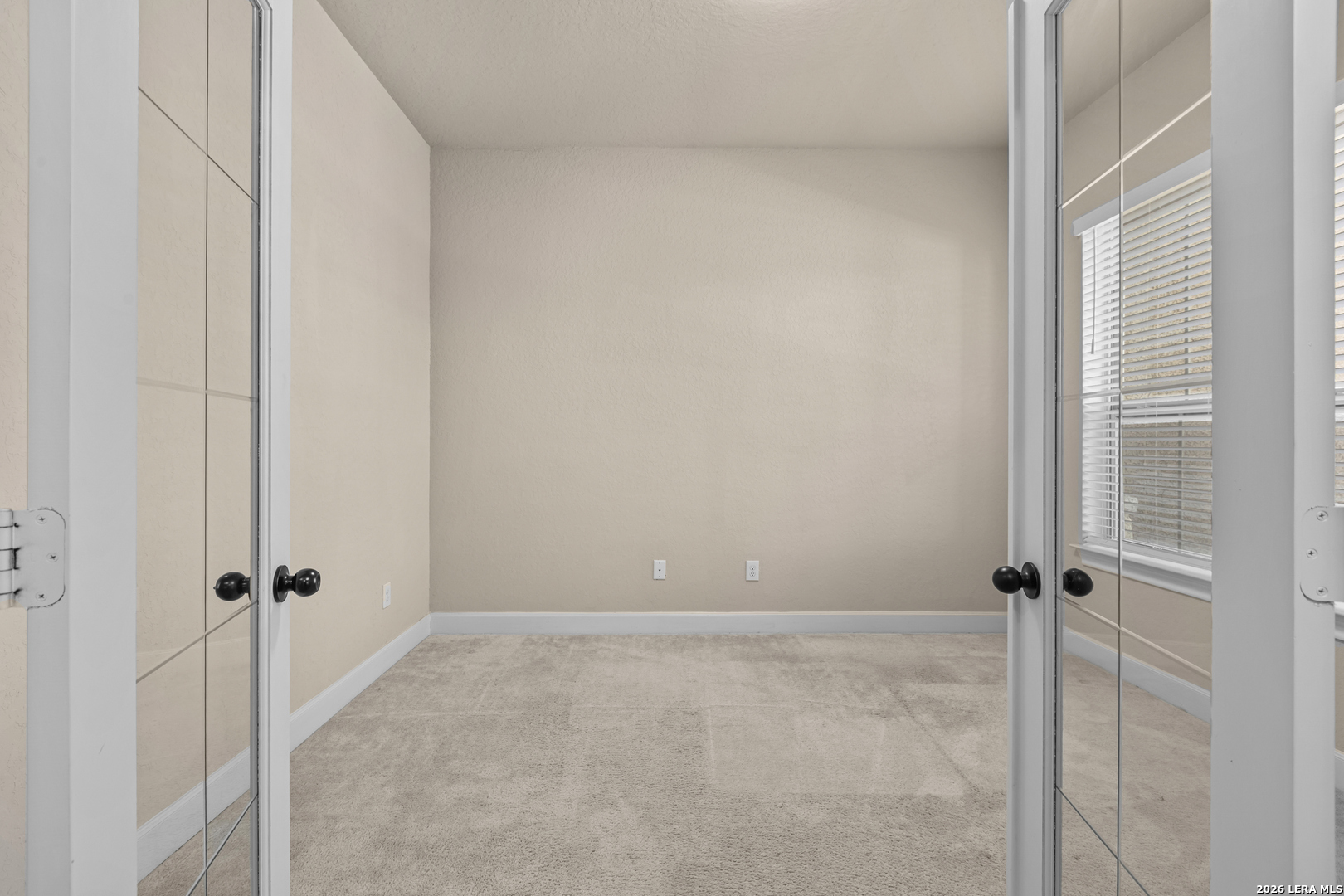 12152 Buckaroo