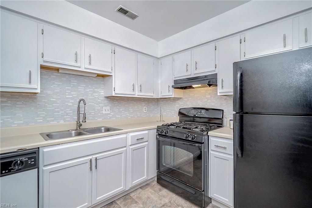 2 Riverchase Drive