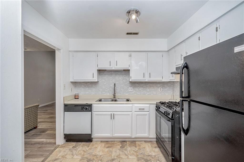 2 Riverchase Drive