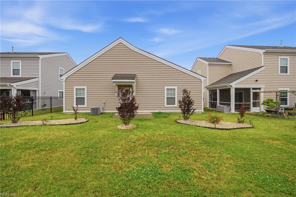 119 Norfleet LN