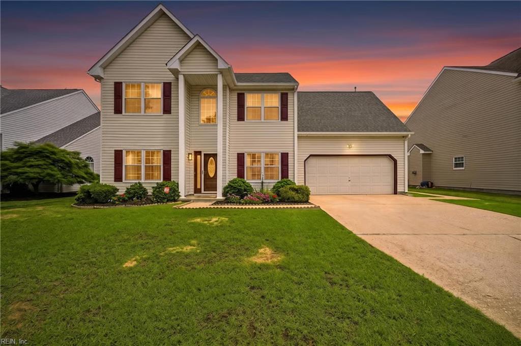 831 Holbrook DR