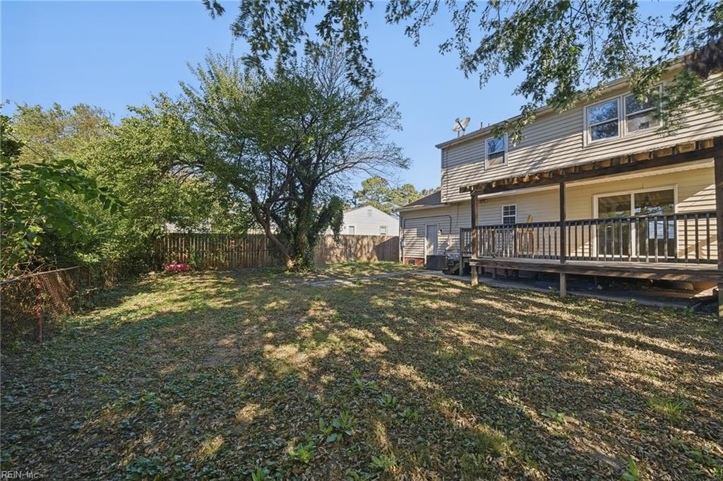 306 Long Creek LN