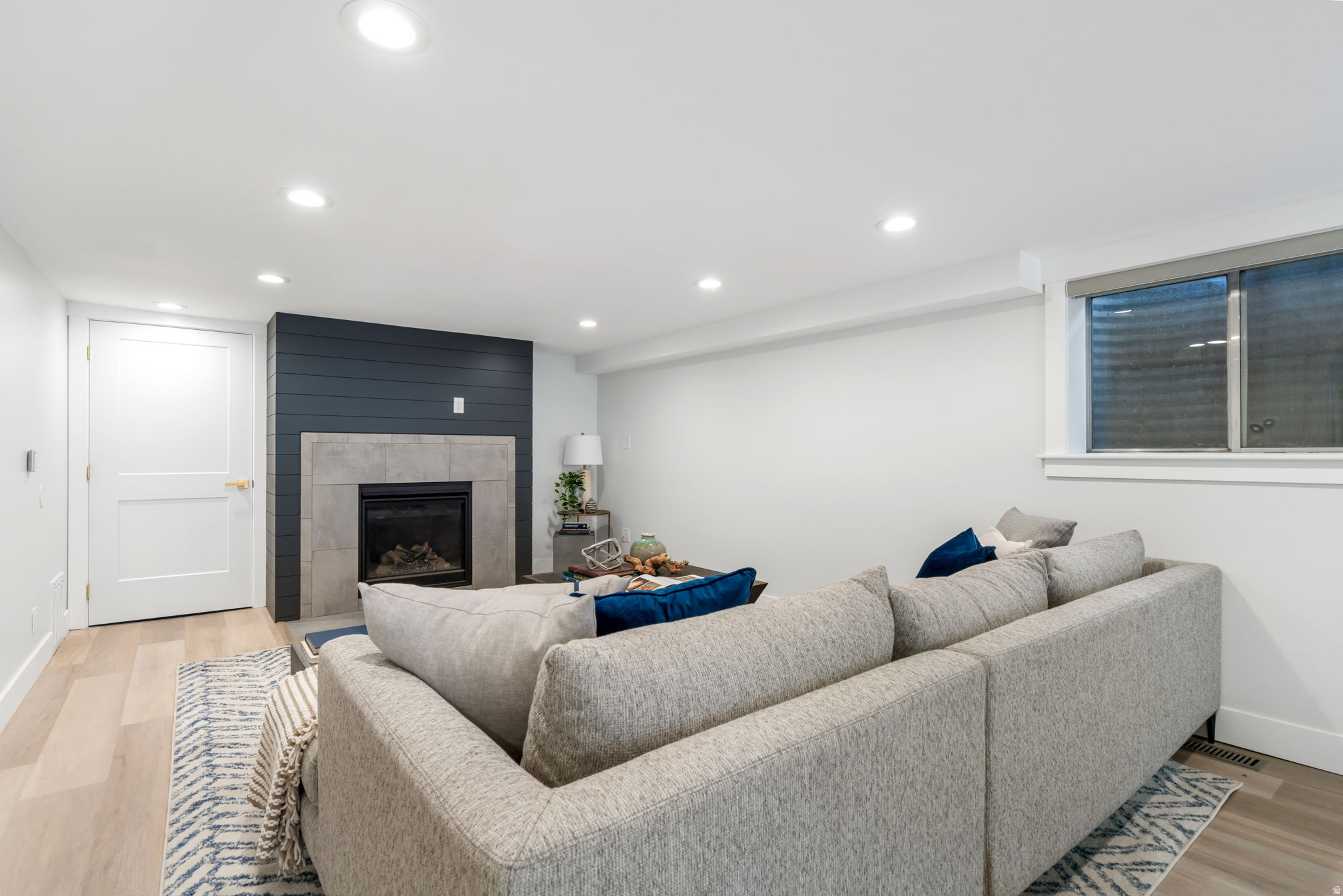 2234 E WILLOW BROOK WAY