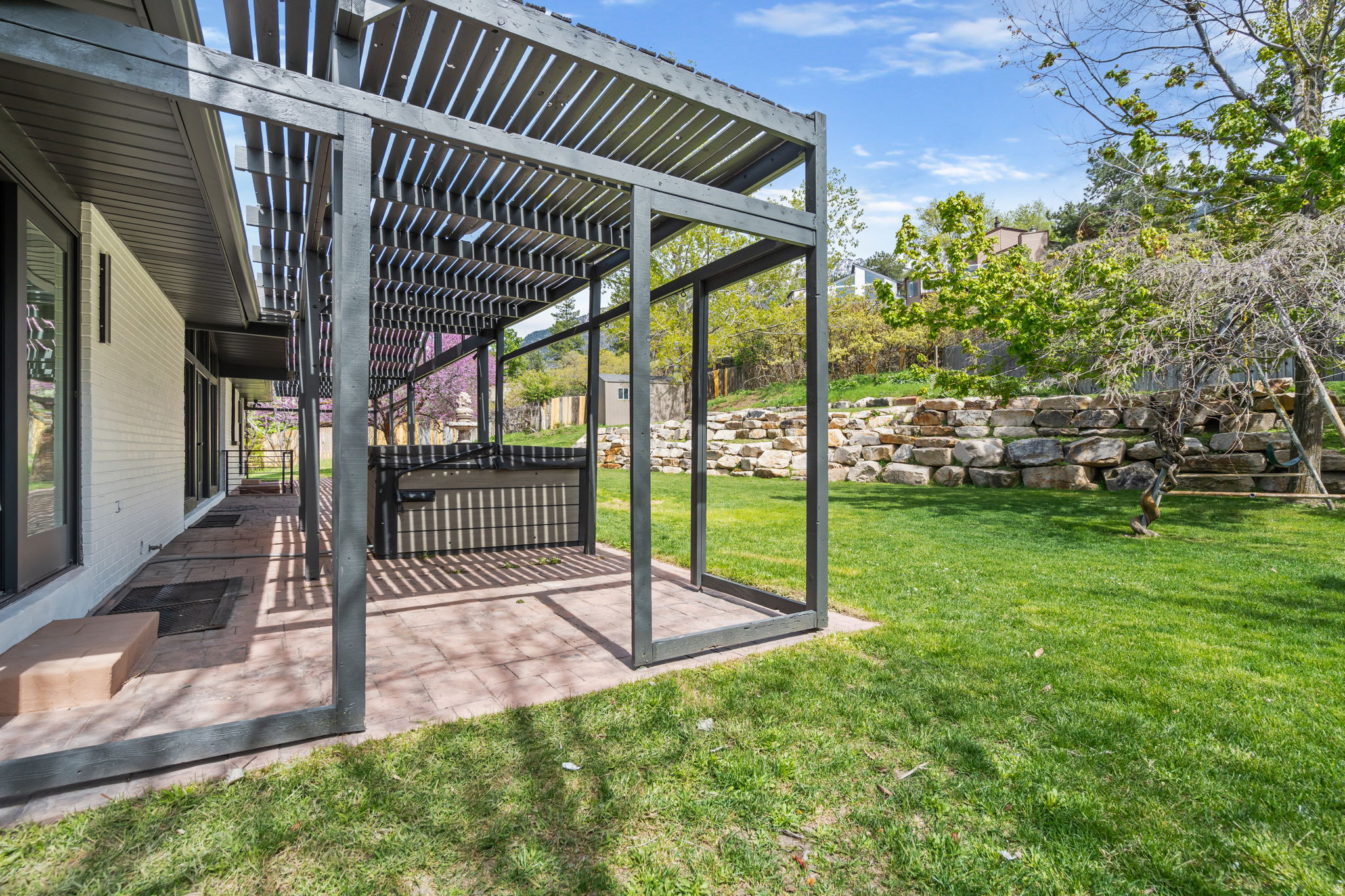 2234 E WILLOW BROOK WAY