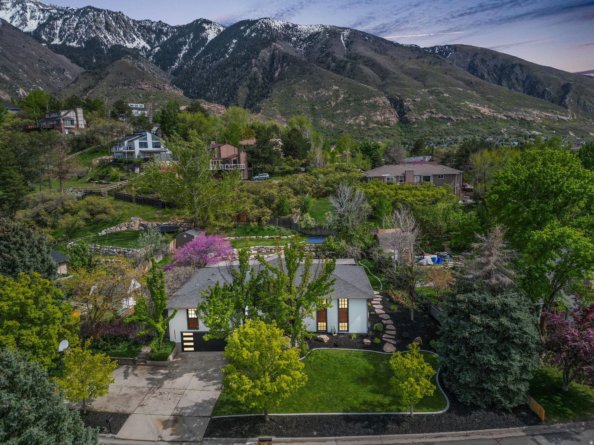 2234 E WILLOW BROOK WAY