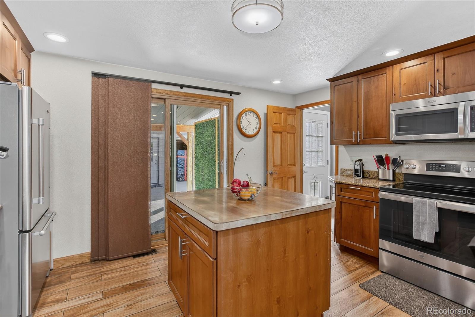 15636 W 1st Drive