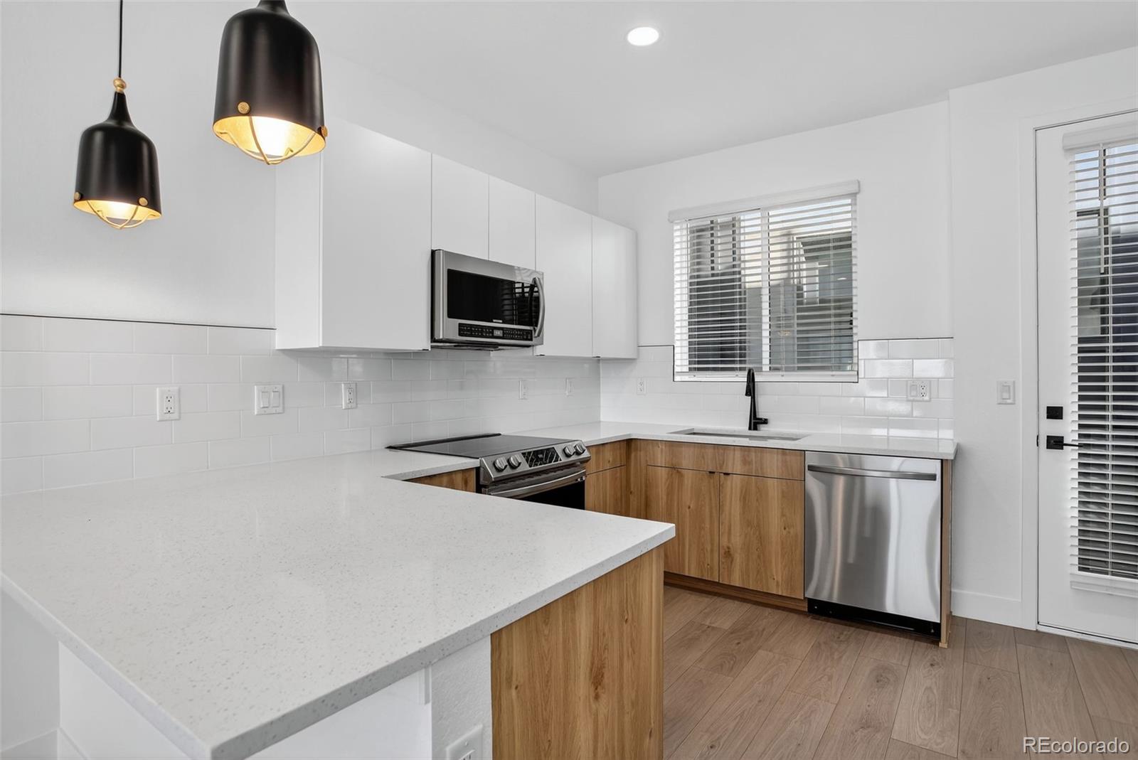 5128 W 26th Avenue Unit: 209