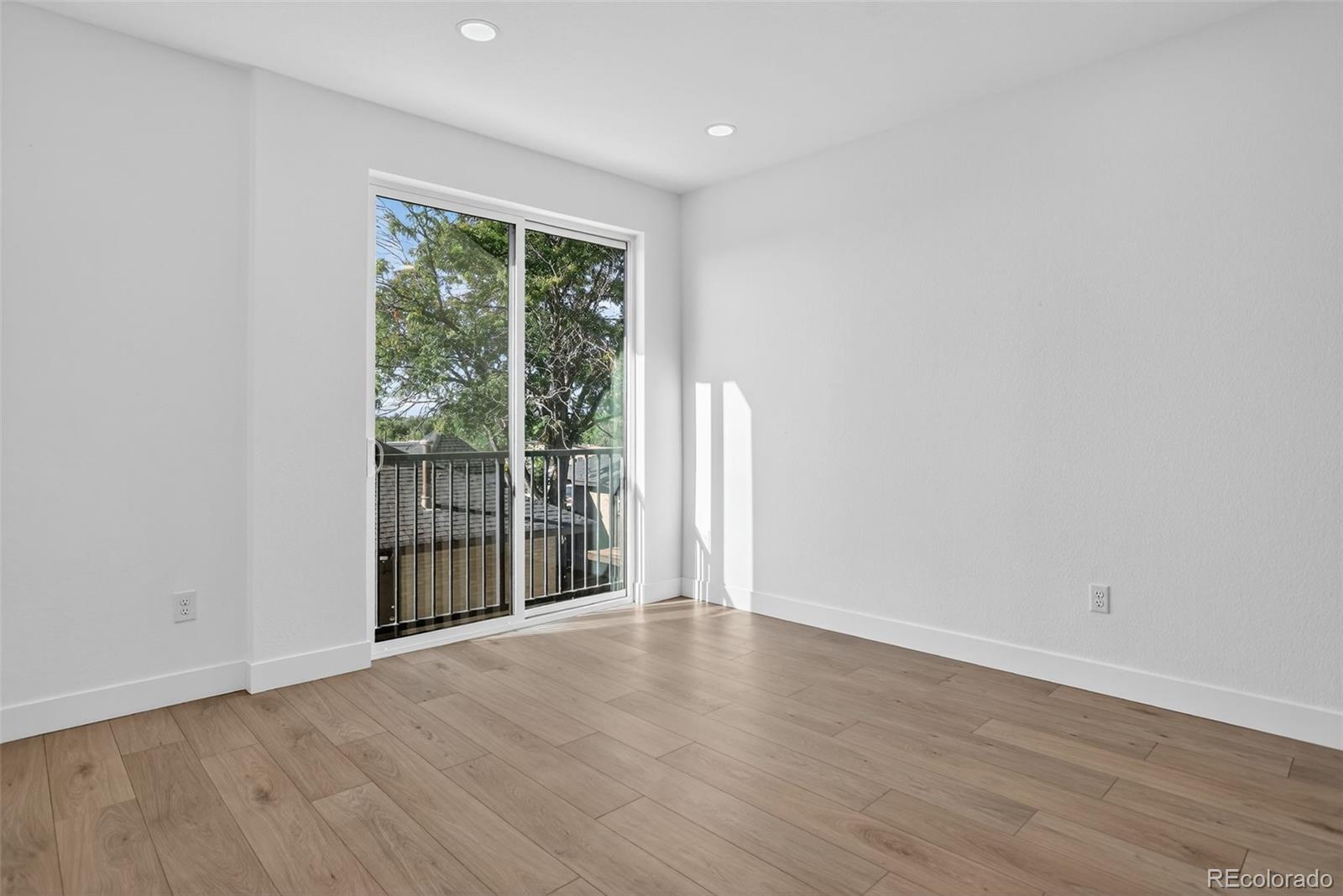 5128 W 26th Avenue Unit: 209
