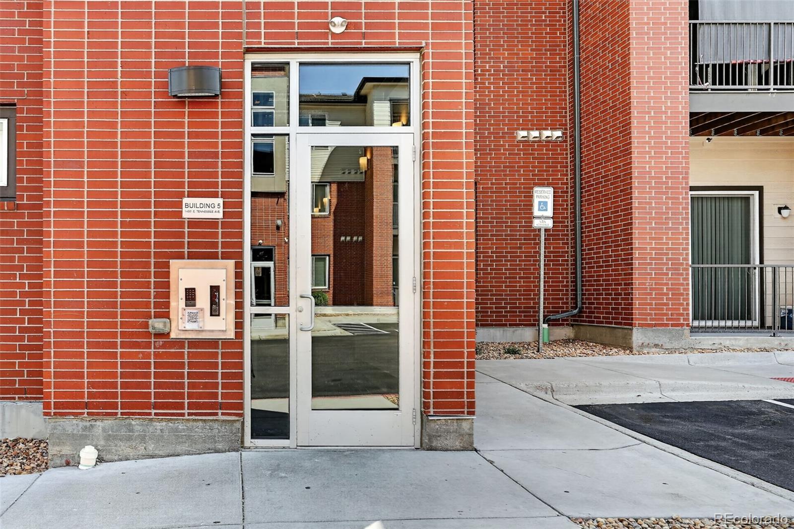 14351 E Tennessee Avenue Unit: 305