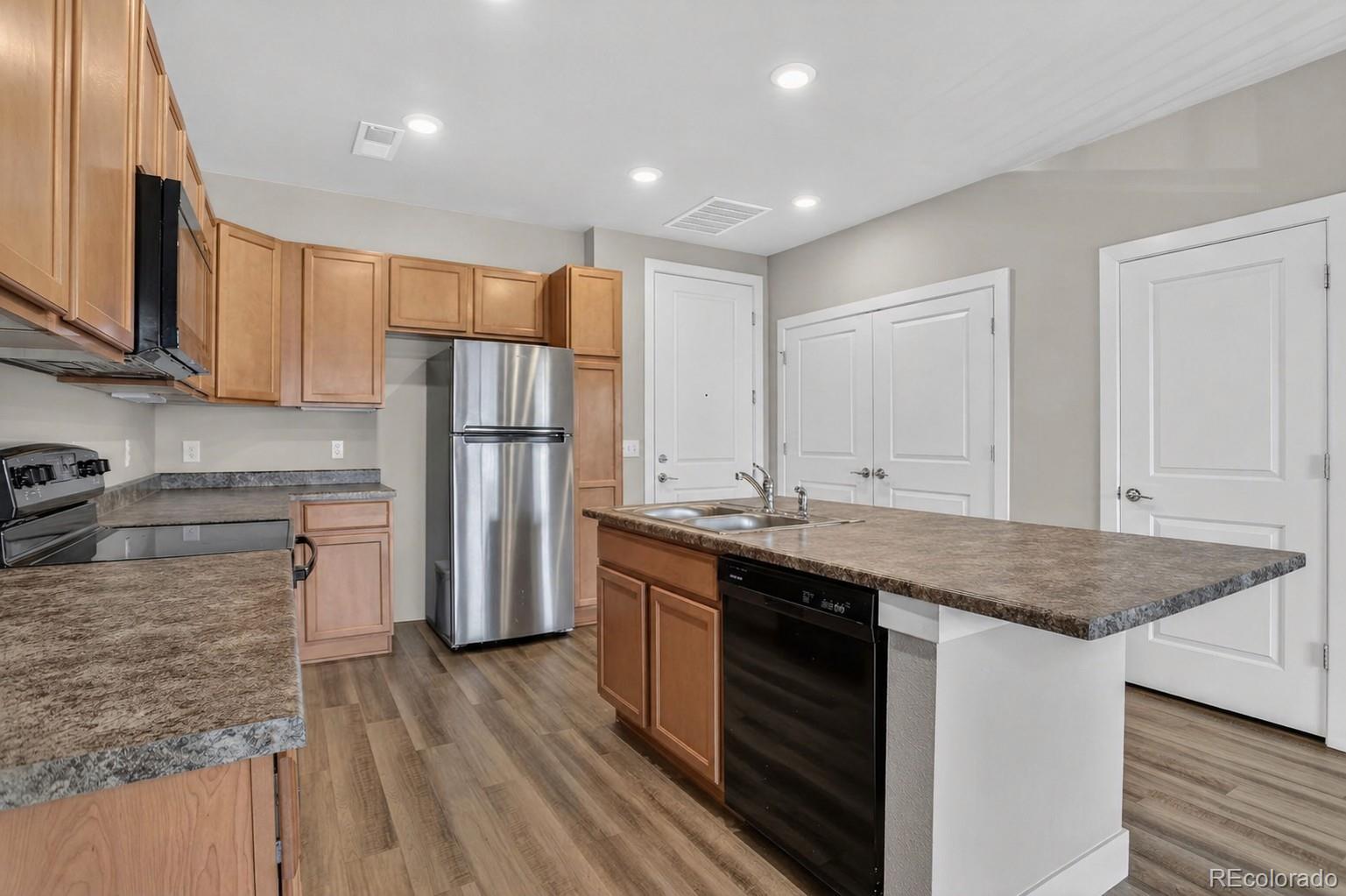 14351 E Tennessee Avenue Unit: 305