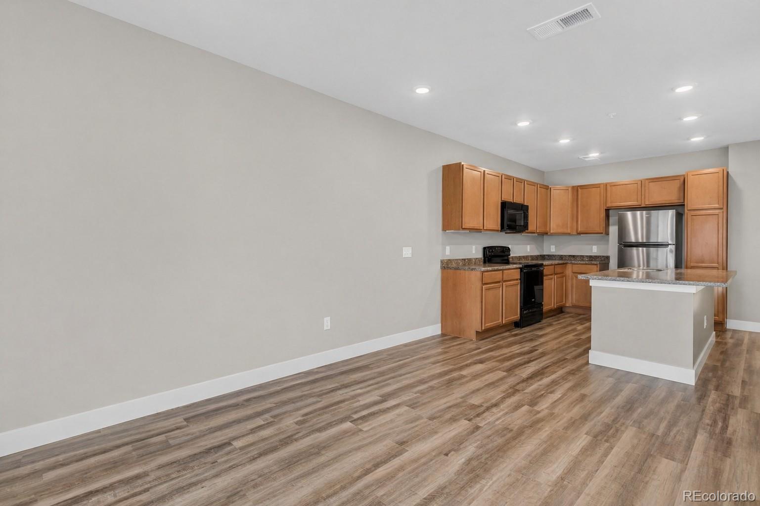 14351 E Tennessee Avenue Unit: 305